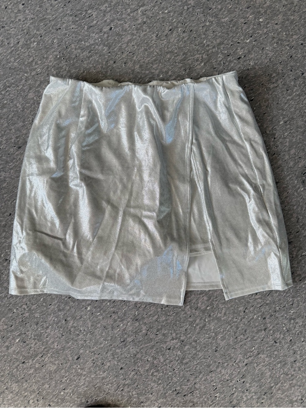 HALARA Metallic Silver Mini Skirt with Front Slit
